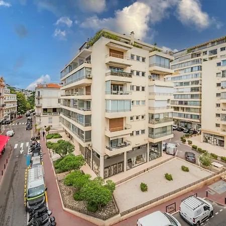 Jardin Florian, 8/10 Rue Victor Cousin, Apartment